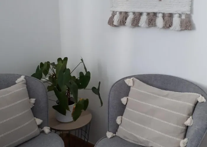 Cozy Town Center Retreat * Komárno